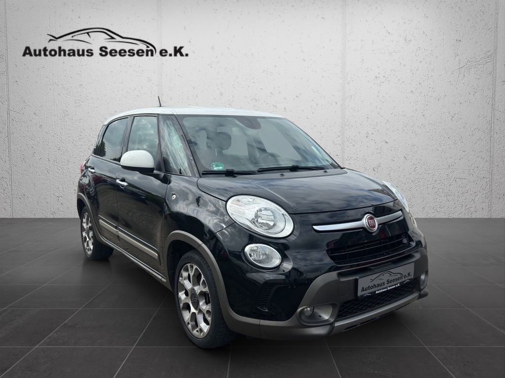 Bild des Angebotes Fiat 500L Trekking Rock N Road Edition*Navi*PDC*