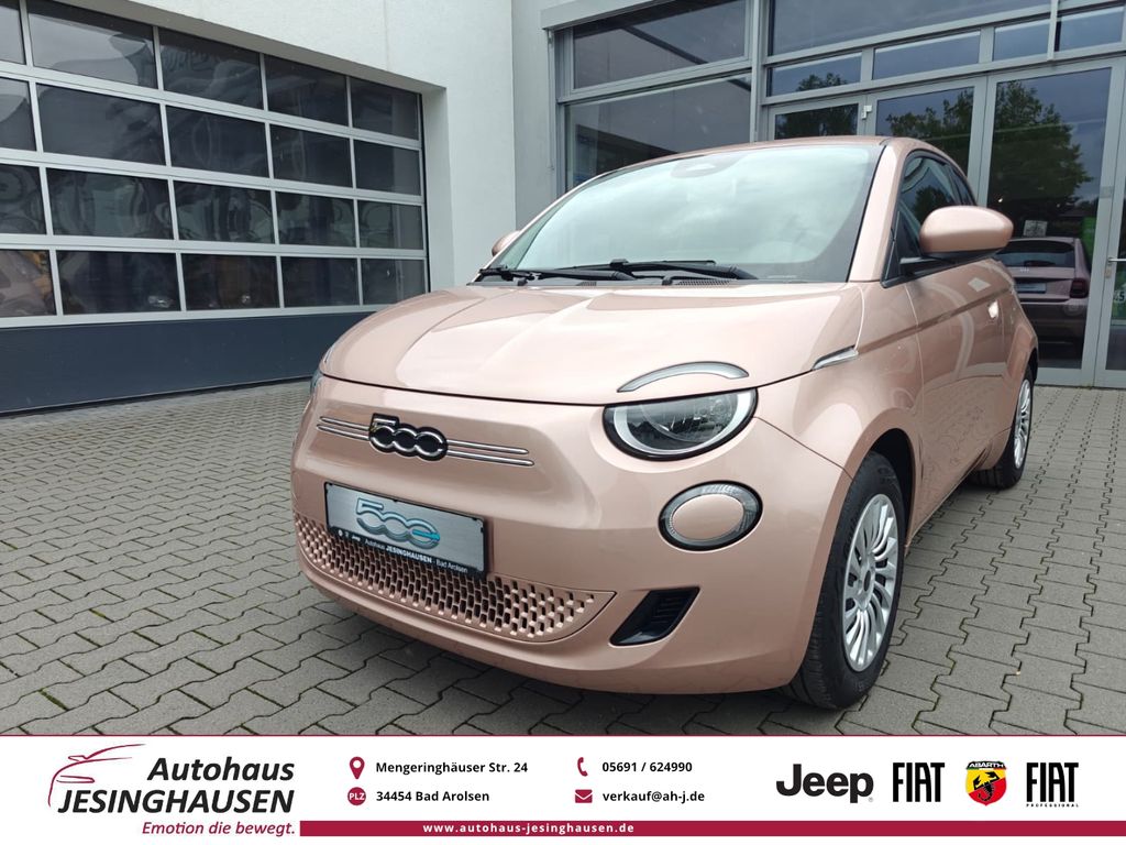 Bild des Angebotes Fiat 500e Apple CarPlay+Klimaautom +Android Auto+Fahr