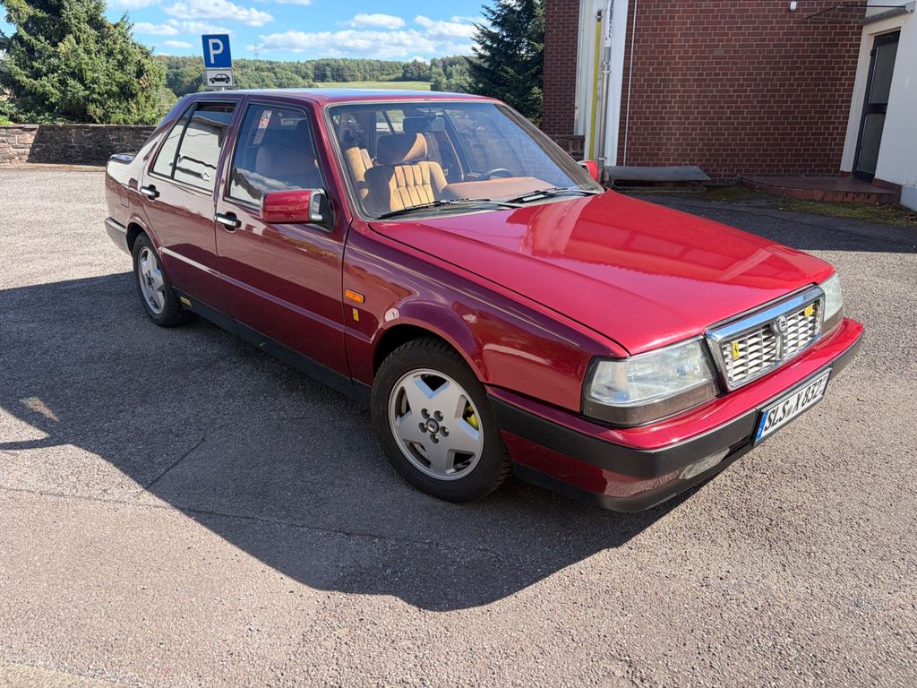 Lancia Thema 8.32 | Ferrari V8 | 205 PS | Kat