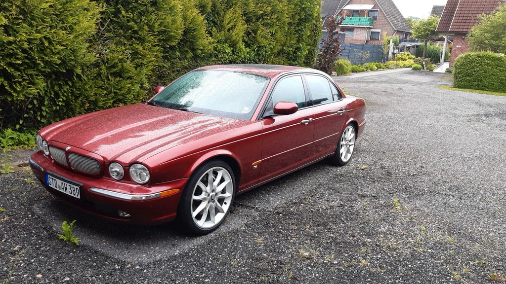Jaguar XJR XJR
