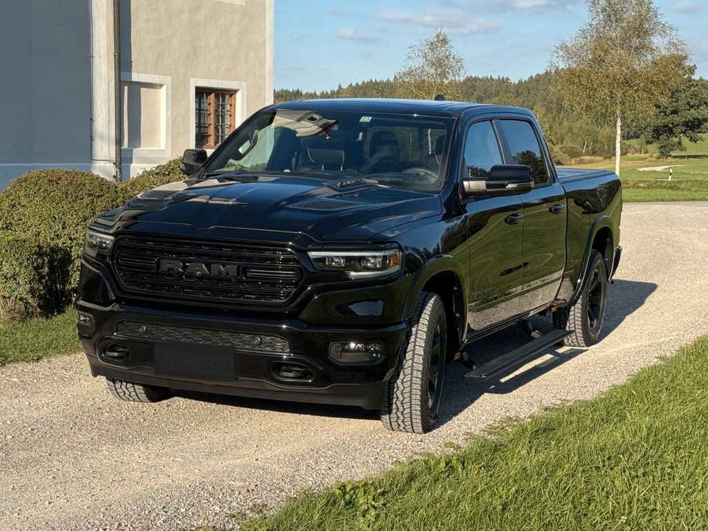 Bild des Angebotes Dodge 1500 5.7L  V8 Limited Pano Standheiz Long bed