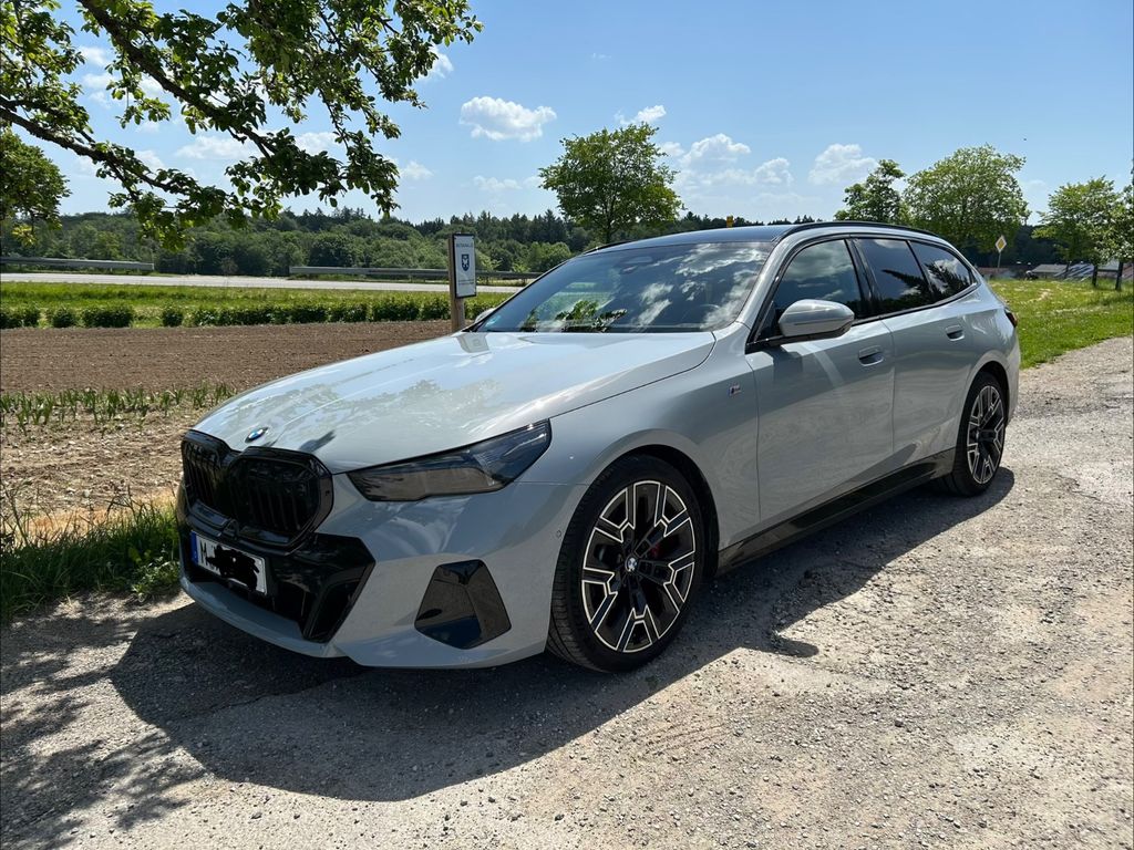 Bild des Angebotes BMW 520d Touring M Sport Pro Pano AHK Sitzbelüft H/K