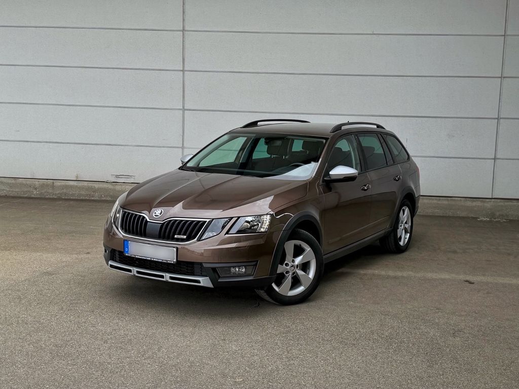 Bild des Angebotes Skoda Octavia 2.0 TDI 135kW DSG 4x4 Scout Combi