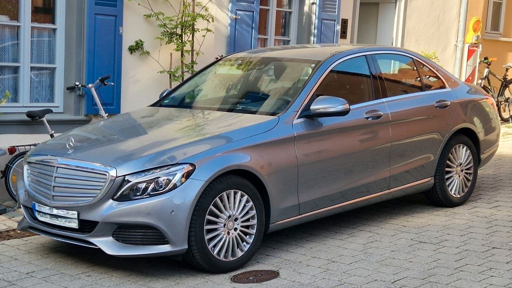 Bild des Angebotes Mercedes-Benz C 250 EXCLUSIVE Autom.*HUD*Matrix*El.Fahrersitz