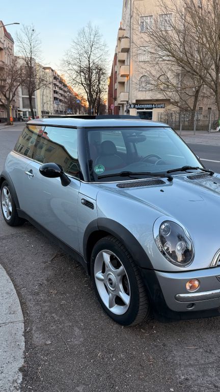Bild des Angebotes MINI Cooper 1.6 Aut. Pan.