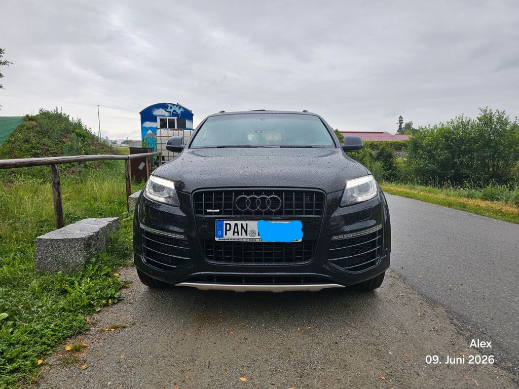 Audi Q7 v12 Optik.S-LINE