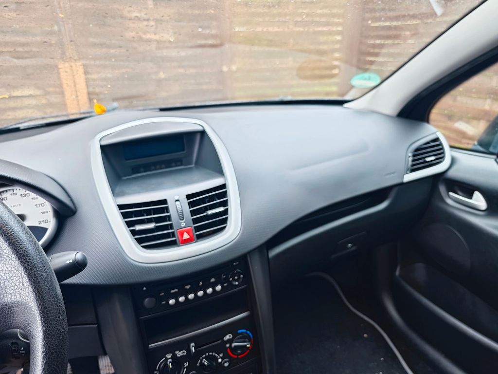 Bild des Angebotes Peugeot 206 Grand Filou Cool 90 ESP Grand Filou Cool