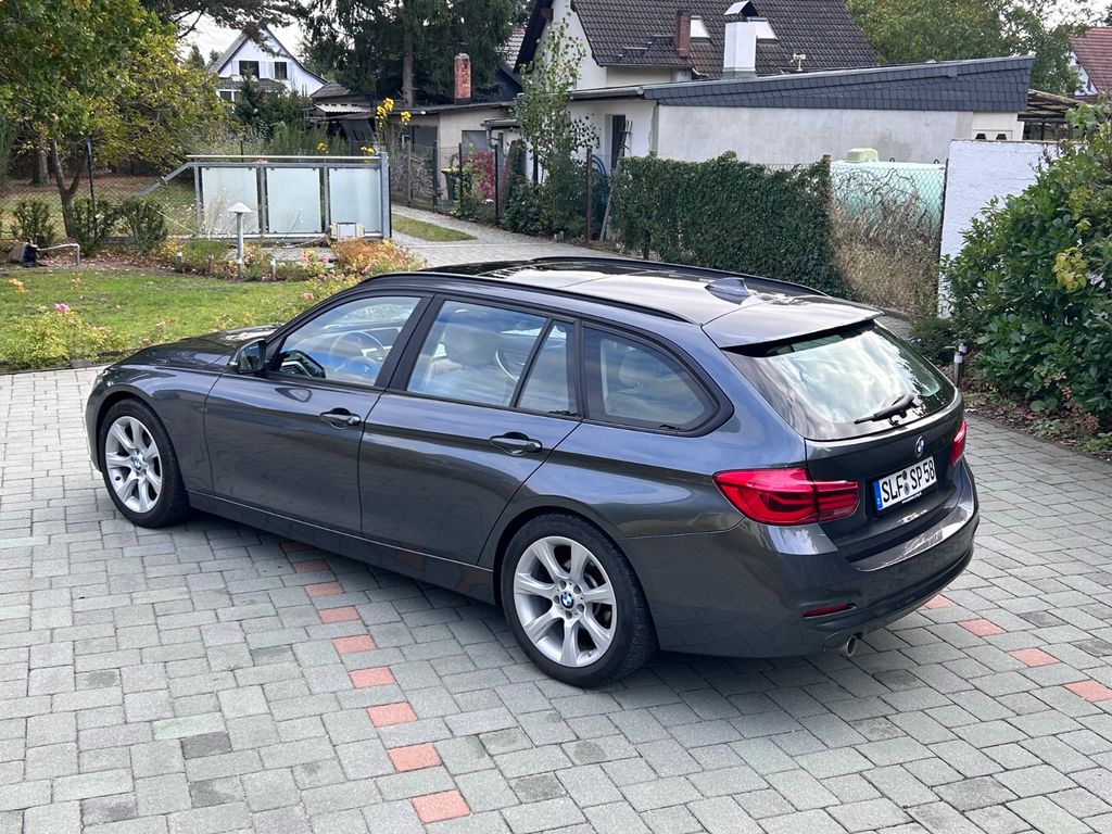 Bild des Angebotes BMW 318d LCI Automatik*Navi*Pano*LED*Kamera*PDC*Shz