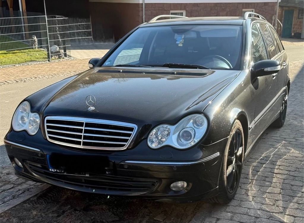 Bild des Angebotes Mercedes-Benz 220