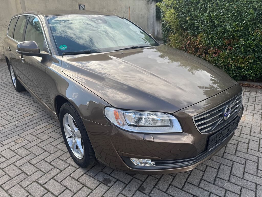 Bild des Angebotes Volvo V70 D2 Kinetik 1H scheckeft navi Klimaautomatik
