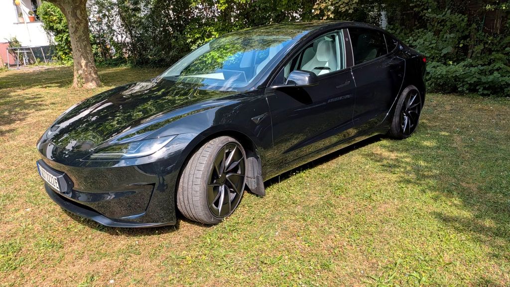 Bild des Angebotes Tesla Model 3 Performance | VAT | White Interior | 1st