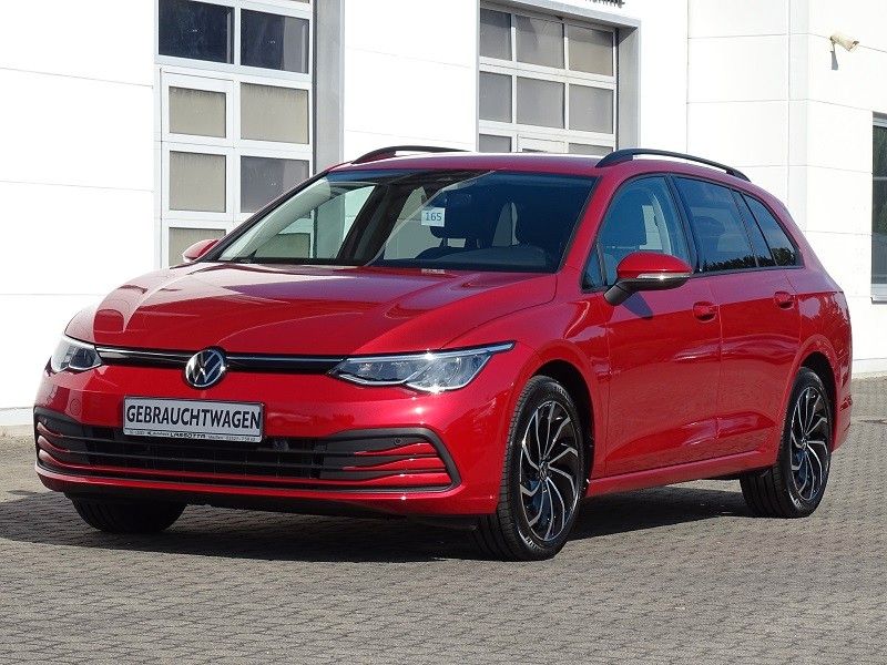 Bild des Angebotes Volkswagen Golf Variant 1.0 TSI Life - Winterpaket