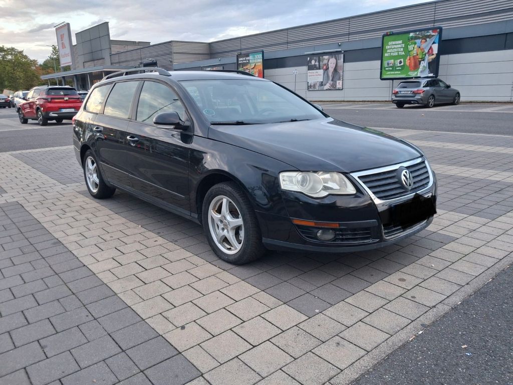 Bild des Angebotes Volkswagen Passat Variant 1.9 TDI,180000km,Tüv Neu