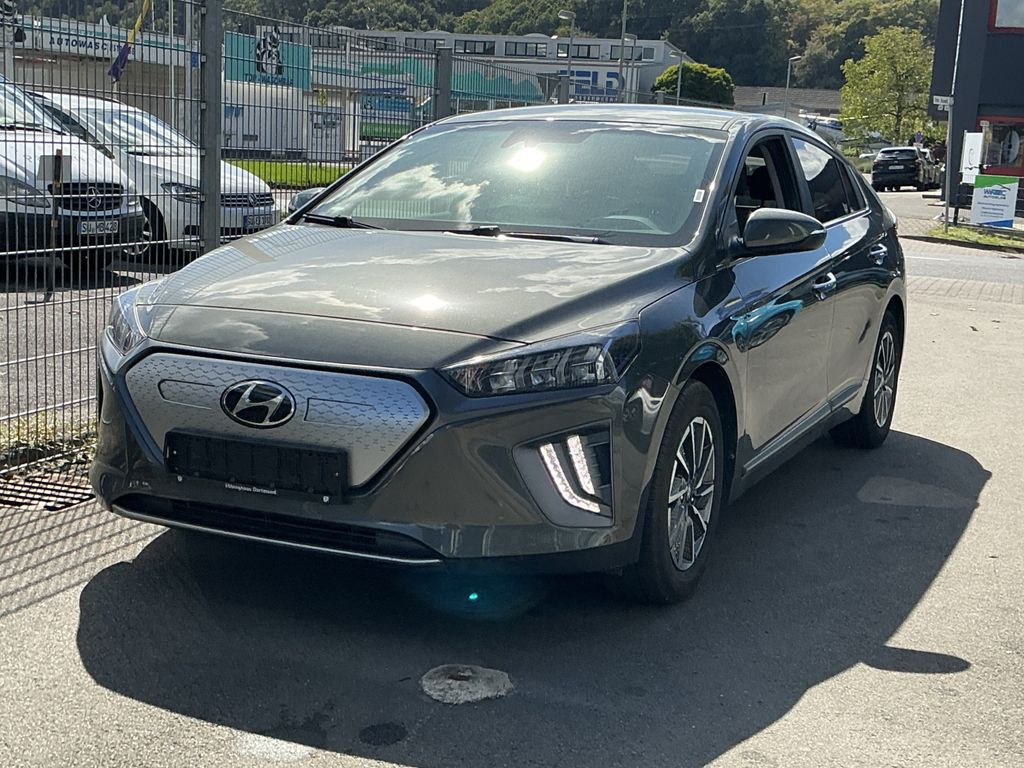 Bild des Angebotes Hyundai Ioniq Style Navi Infinity R.Cam ACC LED SHZ