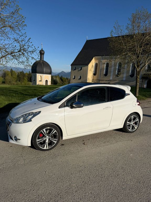 Bild des Angebotes Peugeot 208 1.6 GTi 200 THP GTi