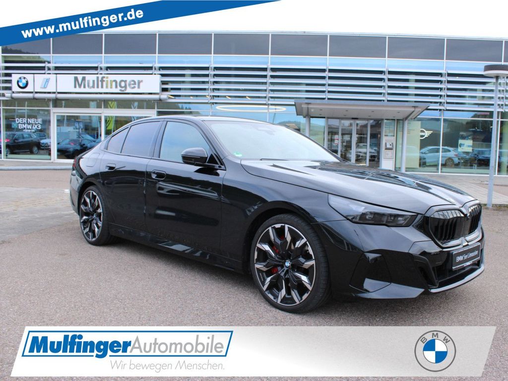 Bild des Angebotes BMW 540d xDr.M Sport Pro AutoBahnAs.B+W.Lenkradh.AHK
