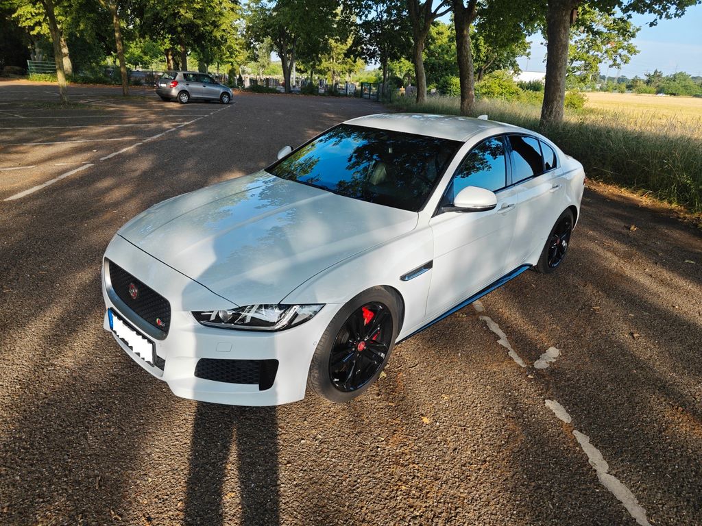 Bild des Angebotes Jaguar XE S Automatik S - Vollausstattung