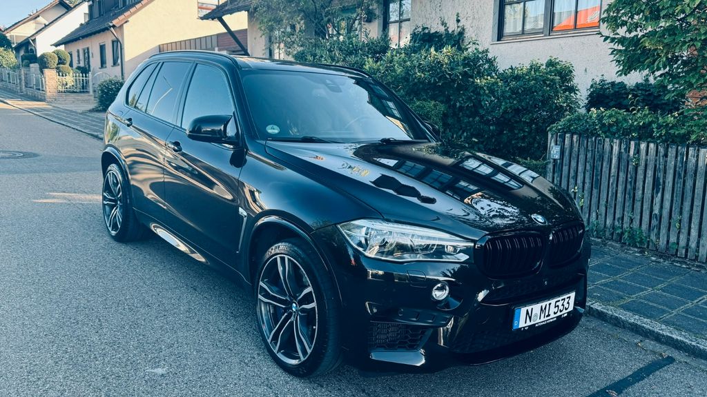 Bild des Angebotes BMW X5 M V8 M-Power, Standh.,360,AHK,Luxus&Charakter