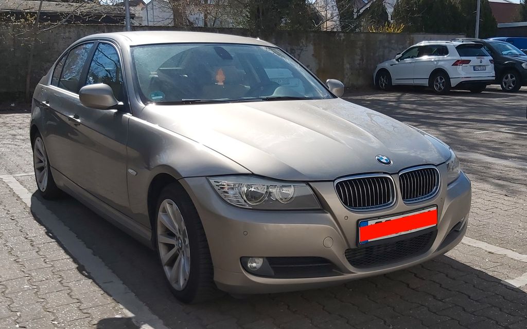 Bild des Angebotes BMW 325d -