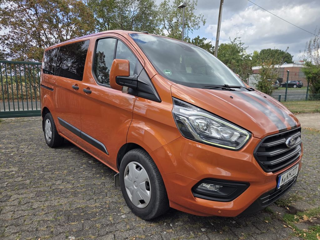 Bild des Angebotes Ford Transit 9 Sitzplätze, Rückfahrkamera