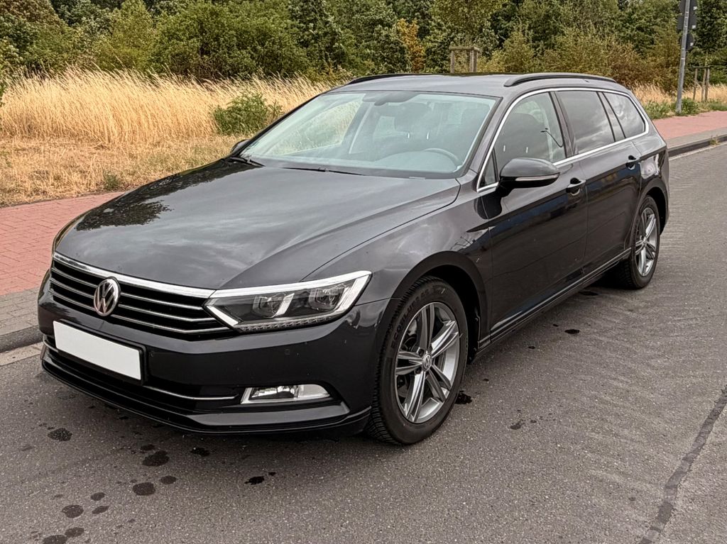 Bild des Angebotes Volkswagen Passat 2.0 TDI SCR 140kW DSG Comfortl. Varia...