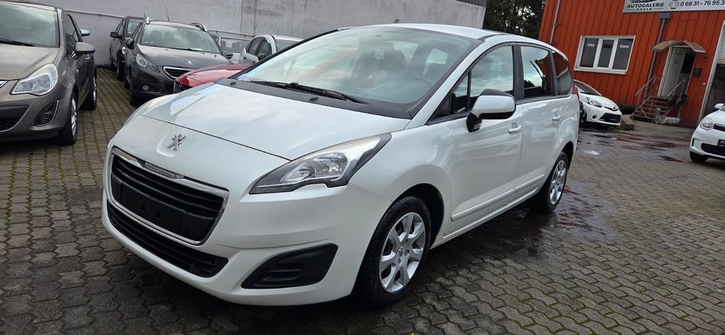 Bild des Angebotes Peugeot 5008 1,6 HDI Access