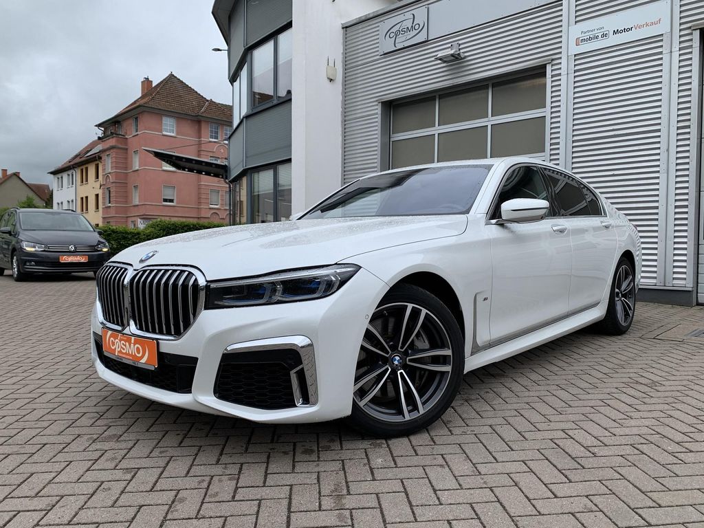 Bild des Angebotes BMW 740d xDrive M Sport Limousine Standhzg+TV+HK+GSD