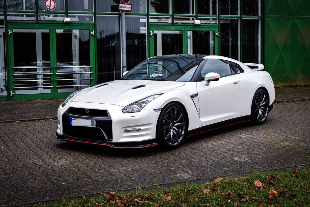 Nissan GT-R 3.8l Black Edition