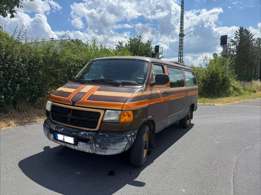 Bild des Angebotes Dodge RAM Van