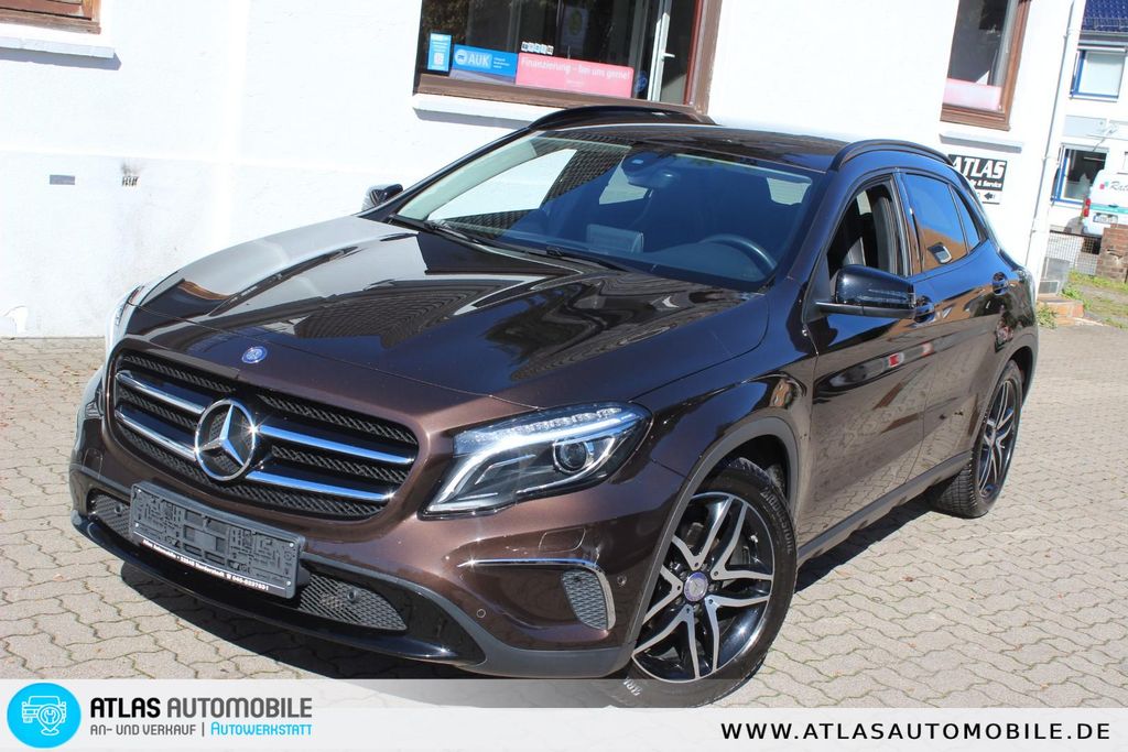Bild des Angebotes Mercedes-Benz GLA 200 Urban Aut LEDER=NAVI=Bi-Xenon=1.Hand