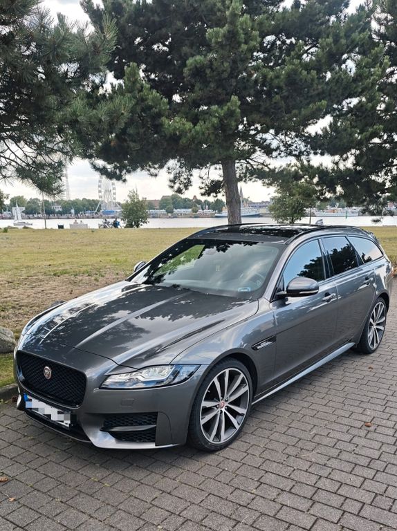 Bild des Angebotes Jaguar XF 20d AWD 180PS Prestige Sportbrake Auto. P...