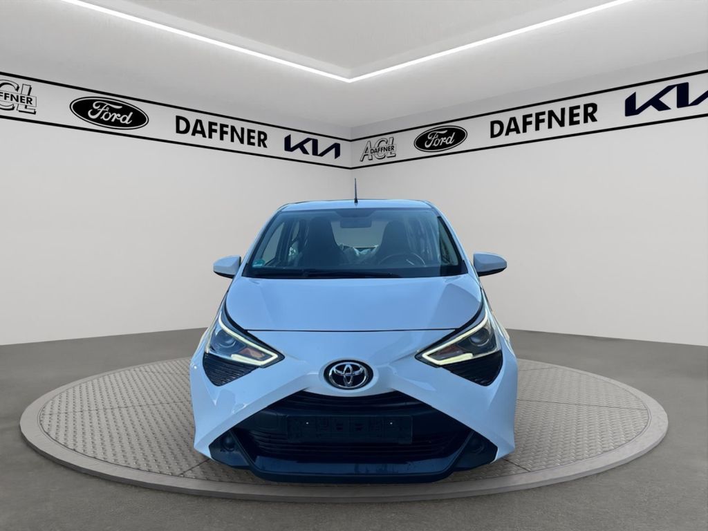 Bild des Angebotes Toyota Aygo X-Play Apple CarPlay Android Auto Musikstre
