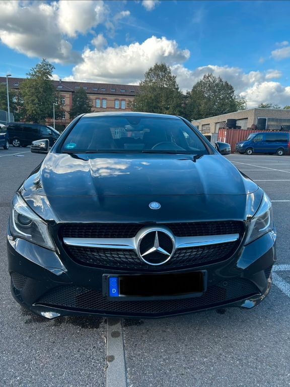 Bild des Angebotes Mercedes-Benz CLA 200 URBAN | AUTOMATIK | 100.000 km