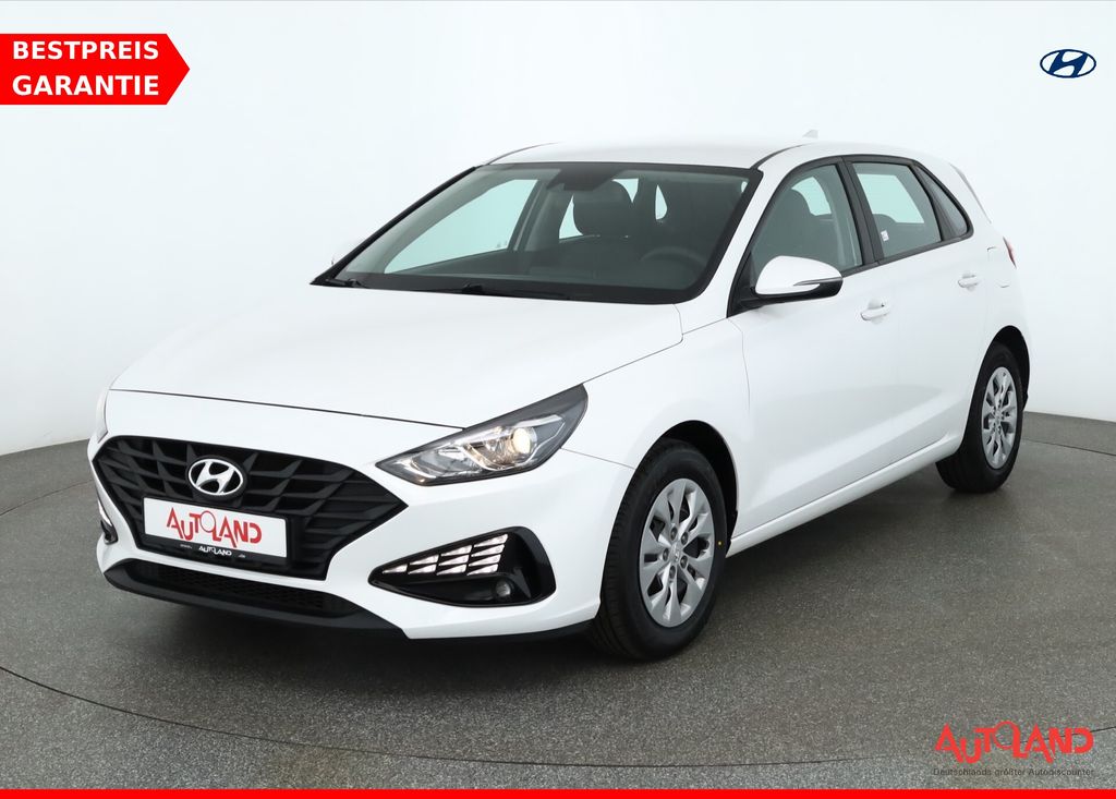 Bild des Angebotes Hyundai i30 1.5 Pure DAB Tempomat Bluetooth Klima