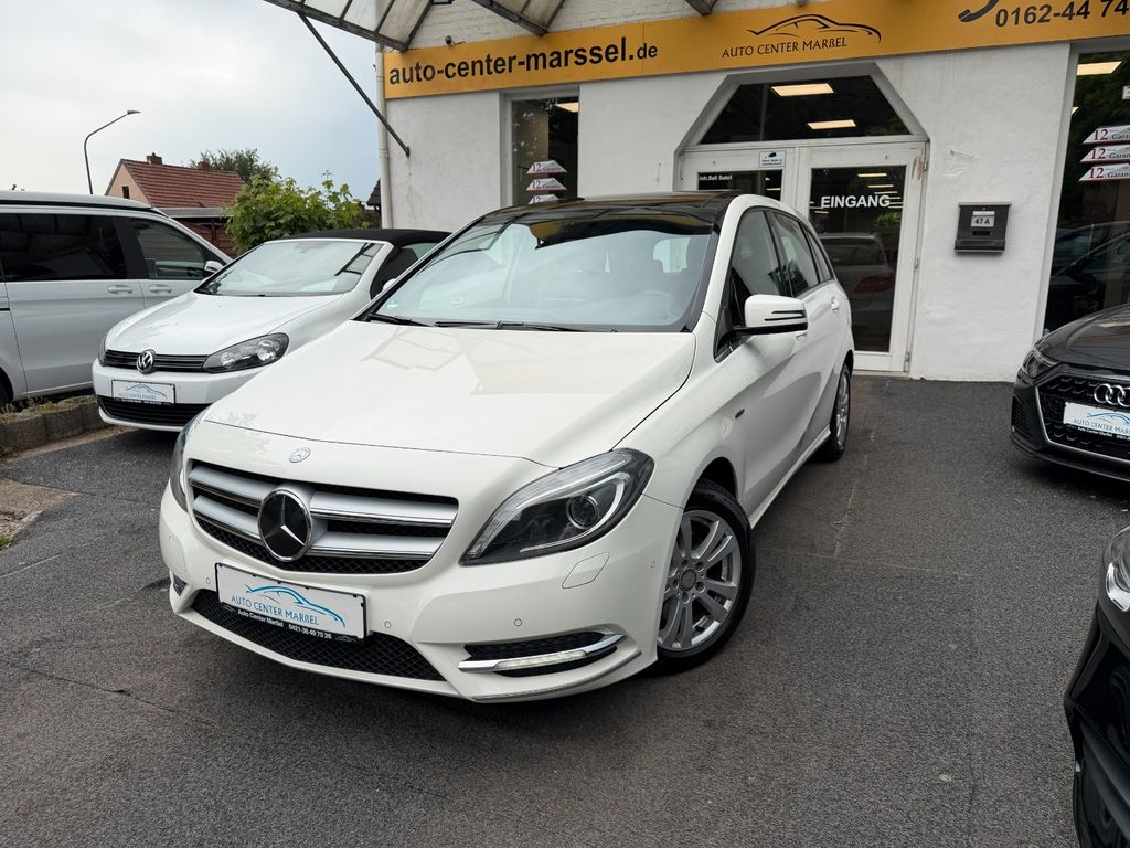Bild des Angebotes Mercedes-Benz B 200 NAVI/LEDER/BIXENON/SCHIEBEDACH/SHZ