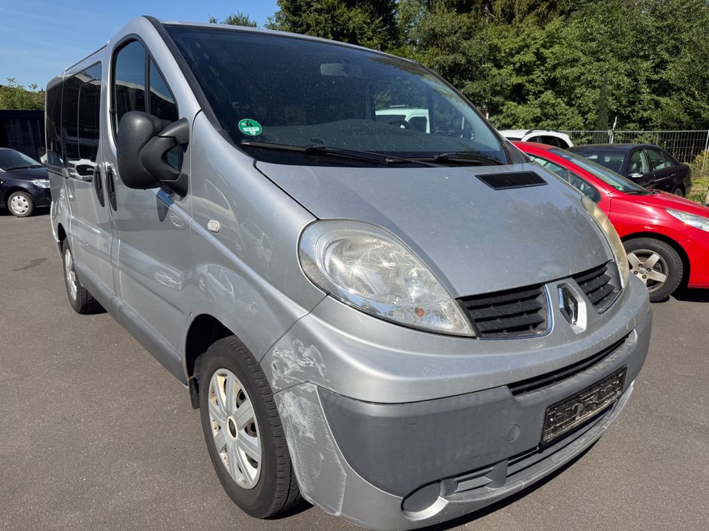 Bild des Angebotes Renault Trafic Combi L1H1- 9 Sitzplätze