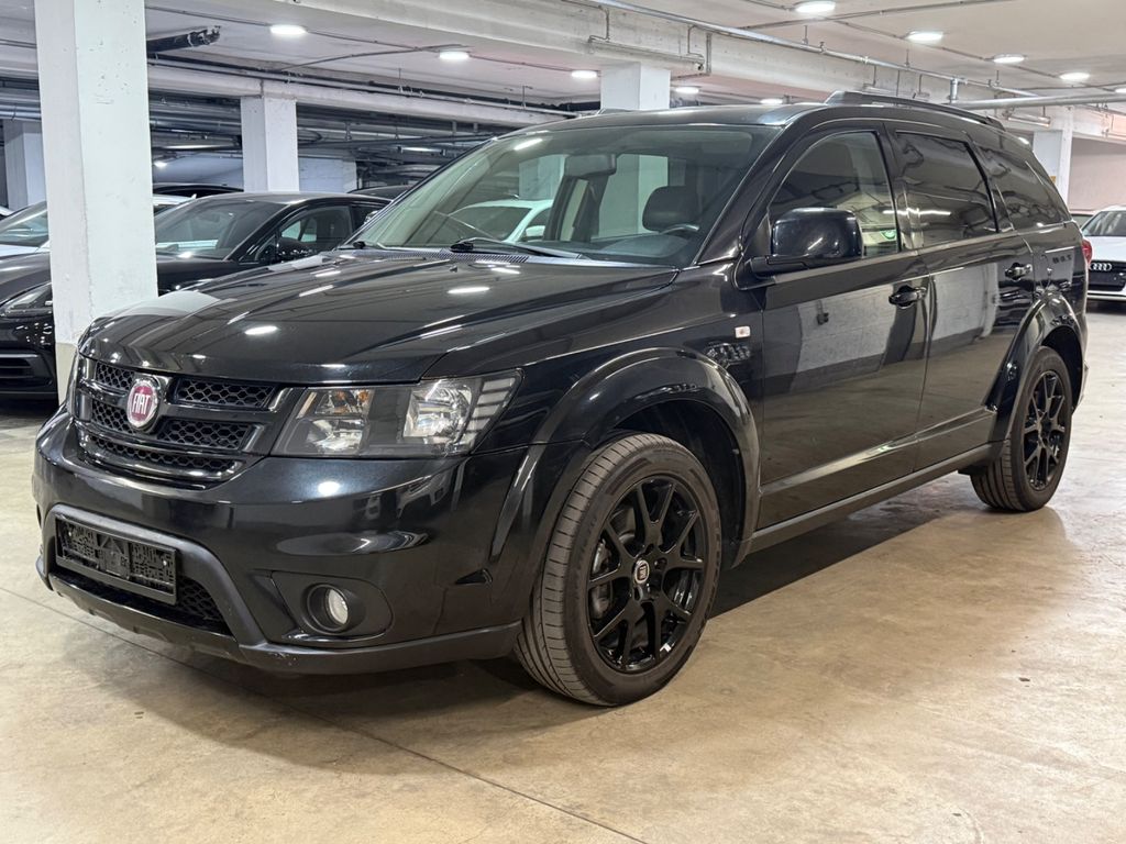 Bild des Angebotes Fiat BlackCode AWD~DVDVideoPaket~Leder~Klima~LMfelgen