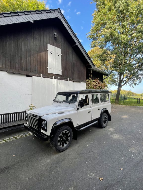 Bild des Angebotes Land Rover Defender 110 Td4 Station Wagon SE SE