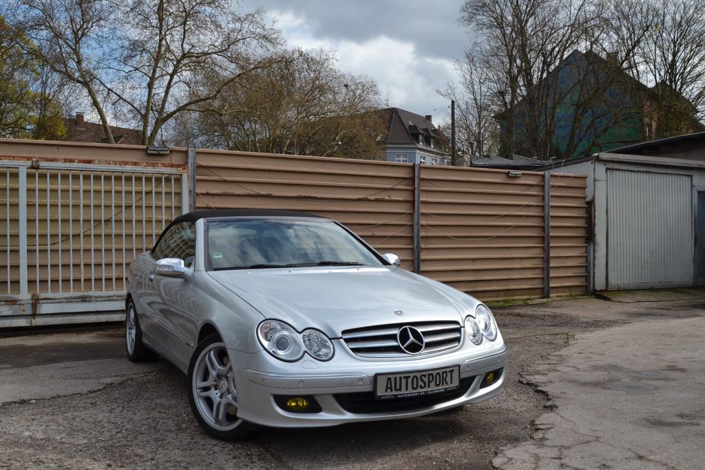 Bild des Angebotes Mercedes-Benz Cabrio CLK 350*AMG FELGEN*SPORT*XENON*NAVI*AHK**