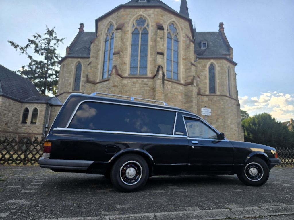 Ford Granada MK3 Leichenwagen / Bestattungswagen
