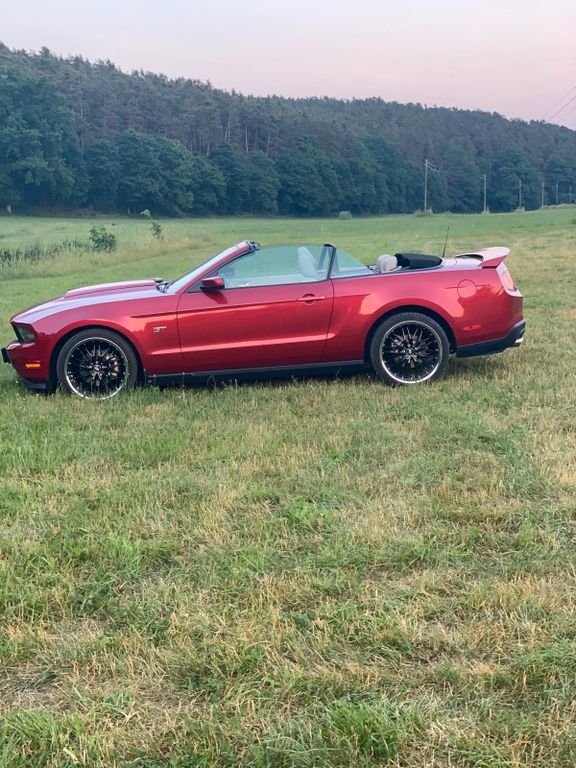 Bild des Angebotes Ford Mustang Cabrio V8 - 29.800 km - TOP gepfleg