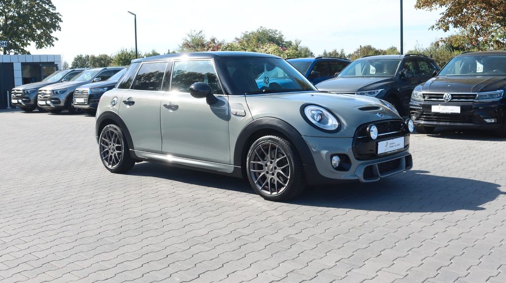 Bild des Angebotes MINI Cooper S JCW Kamera LED Navi PDC Ambiente SitzHz