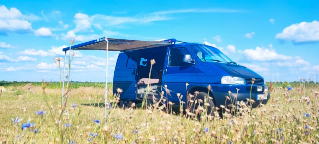 Bild des Angebotes Volkswagen VW t4 Camper 2,5 TDI Reisefertig solar Standheiz