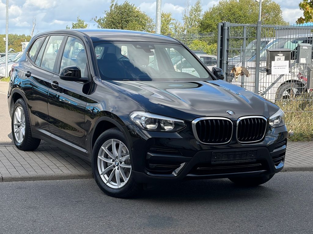 Bild des Angebotes BMW X3 xDrive 20 d Advantage Leder Navi AHK