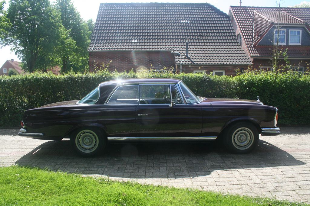 Bild des Angebotes Mercedes-Benz 220 SEb Coupe Automatik Oldtimer /Restuariert