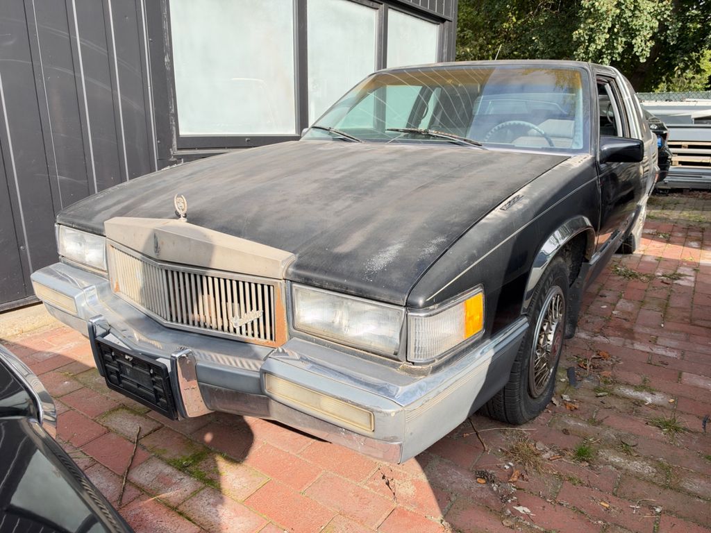 Bild des Angebotes Cadillac Deville V8