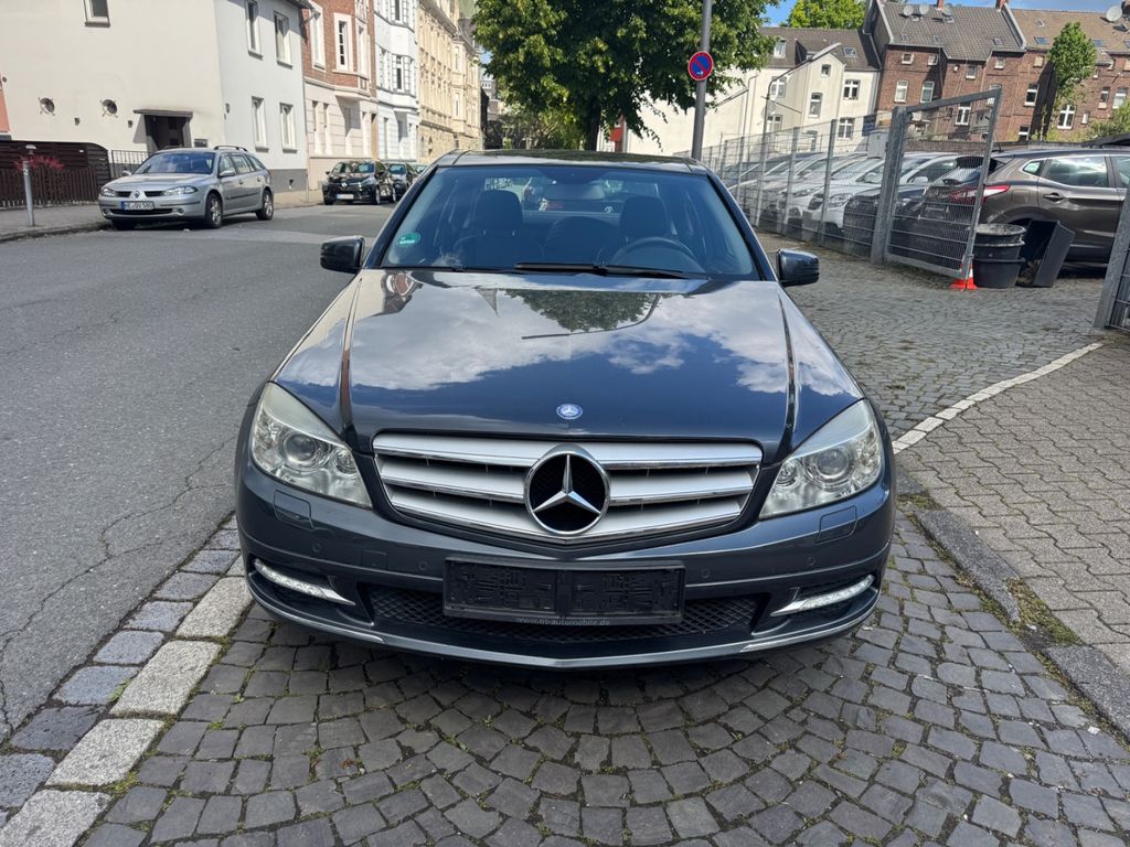 Bild des Angebotes Mercedes-Benz C 300 AVANTGARDE/Automatik/Panorama/Navi