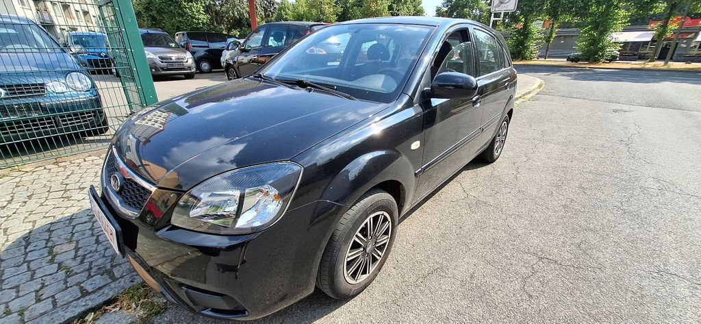 Kia Rio 1.4 Vision*1.Hand*Servo*Garantie*Tüv neu*