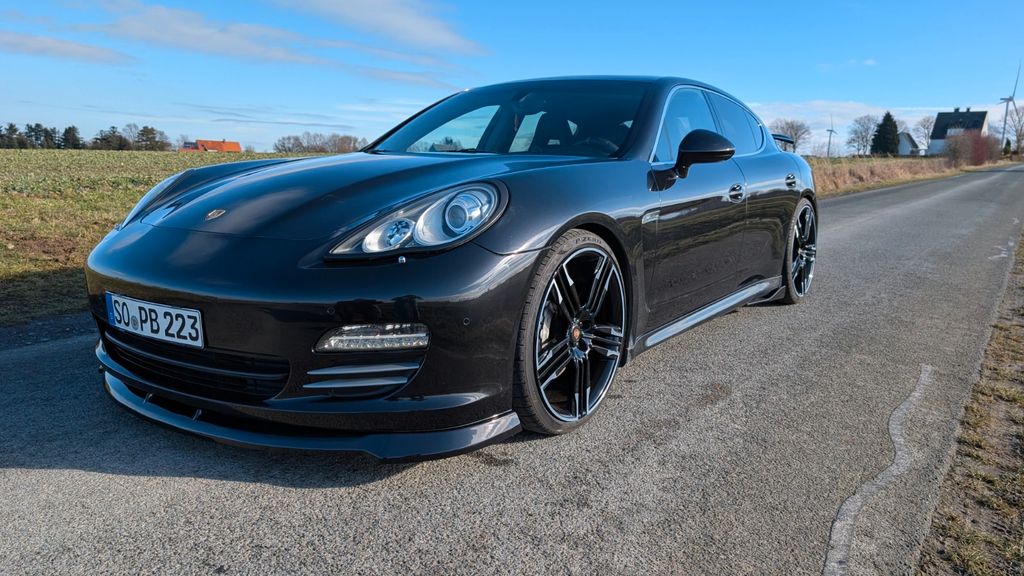 Bild des Angebotes Porsche Panamera 4S S