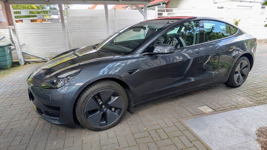 Bild des Angebotes Tesla Model 3 RWD, AMD Ryzen,Matrix-LED ,AHK,Allwetter
